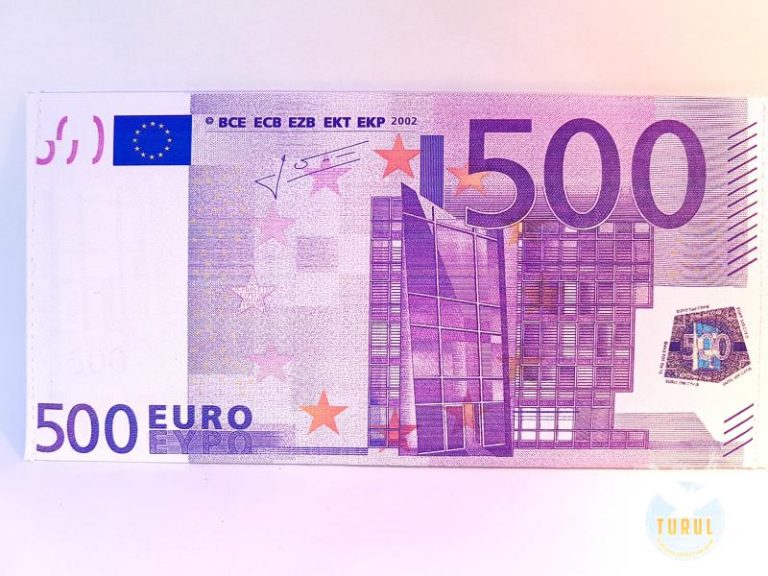 Образцы евро купюр. Евро банкнота 500 евро. Как выглядит купюра 500 евро. 500 Евро купюра с двух сторон. Евро валюта 500 купюр.